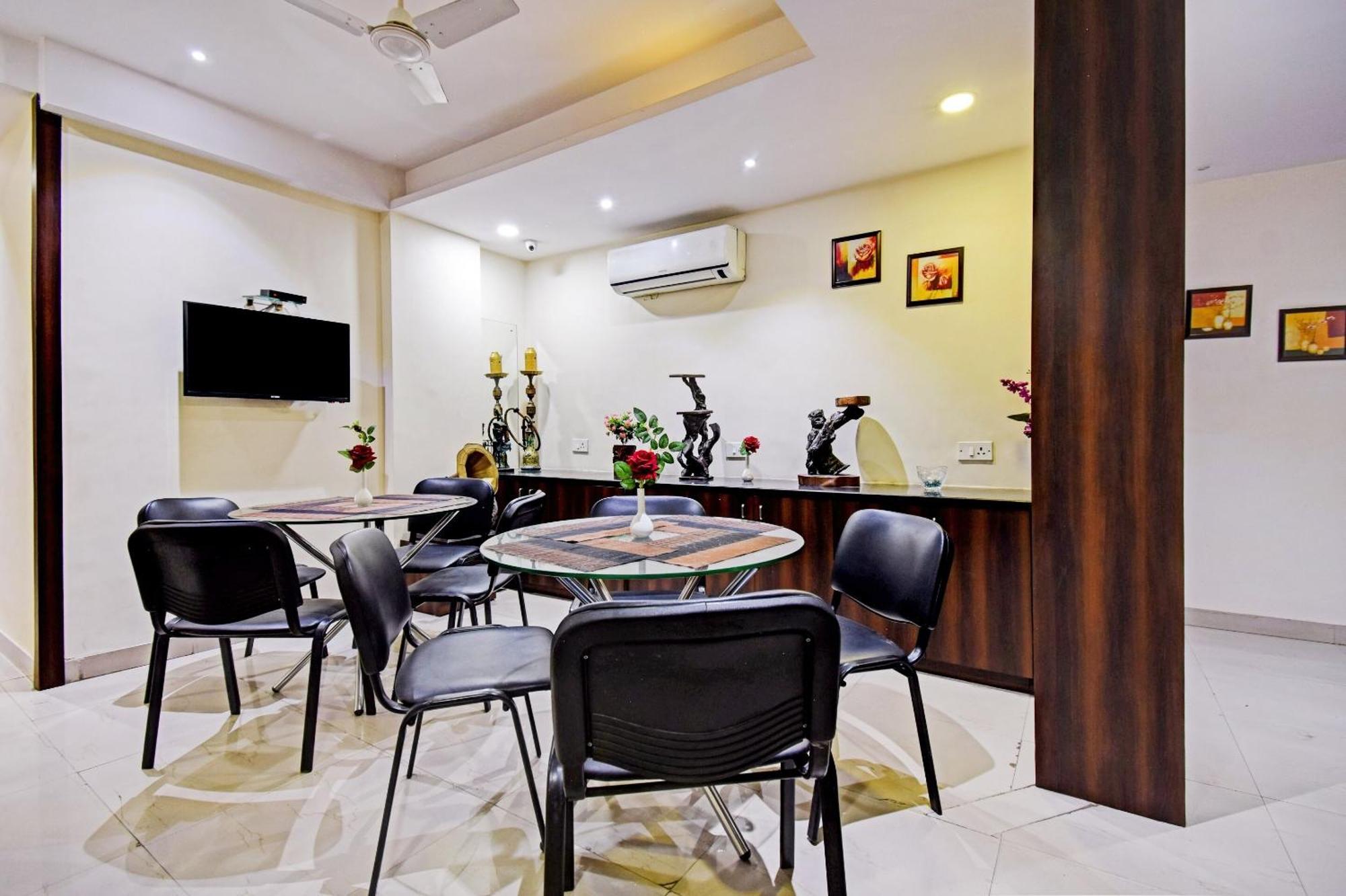 Hotel Collection O Motisarai Calcutta  Esterno foto